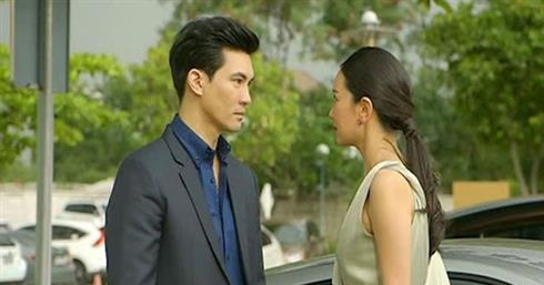 tham vang bo ngai chay theo tieu thu giau co 3 nam sau gap lai nguoi cu toi nga quy khi biet danh ti