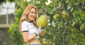 Thanh Qua Khong Ngo Ben Trong Nha Vuon Cua My Tam Sau 4 Nam Ebc29Cf1Af86497Dba5B4583349E0Ece 1094.Jp