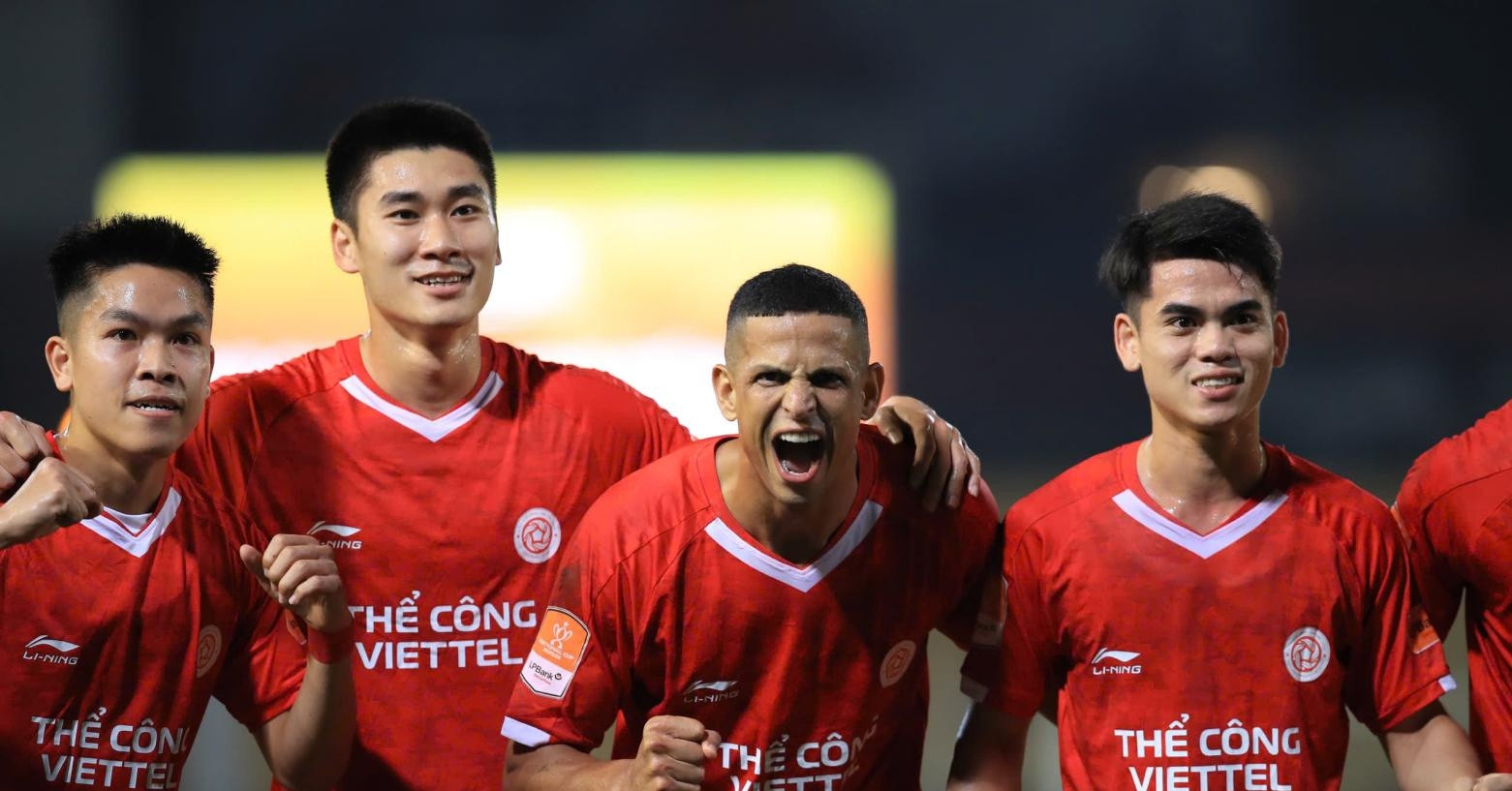 the cong viettel thang nhoc doi bong cua hlv park hang seo 1912