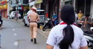 thi sinh thi lop 10 nham diem thi sat gio phat de csgt giai cuu trong 3 phut 2489