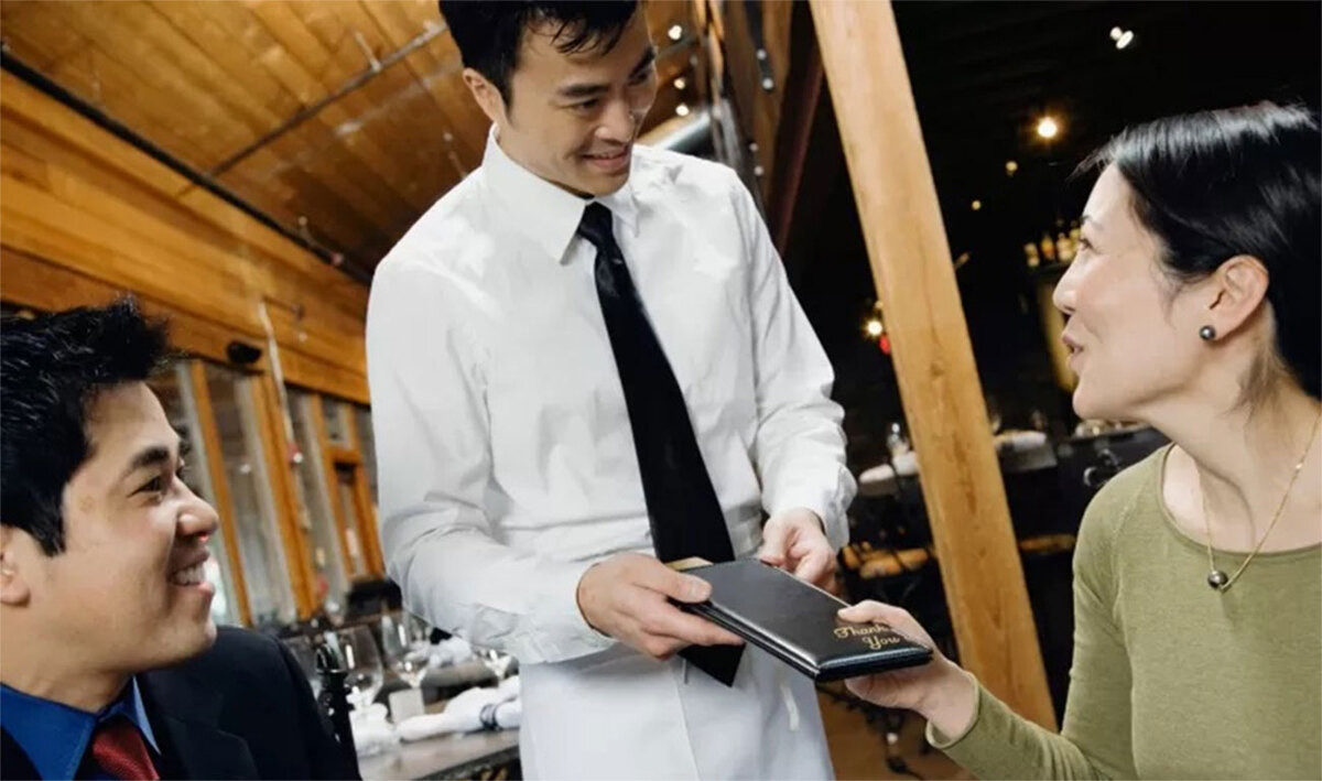 thich ban gai chu dong chia hoa don du toi chang thieu tien e14044039bd74c26b025a12979290bb3 1449.jp