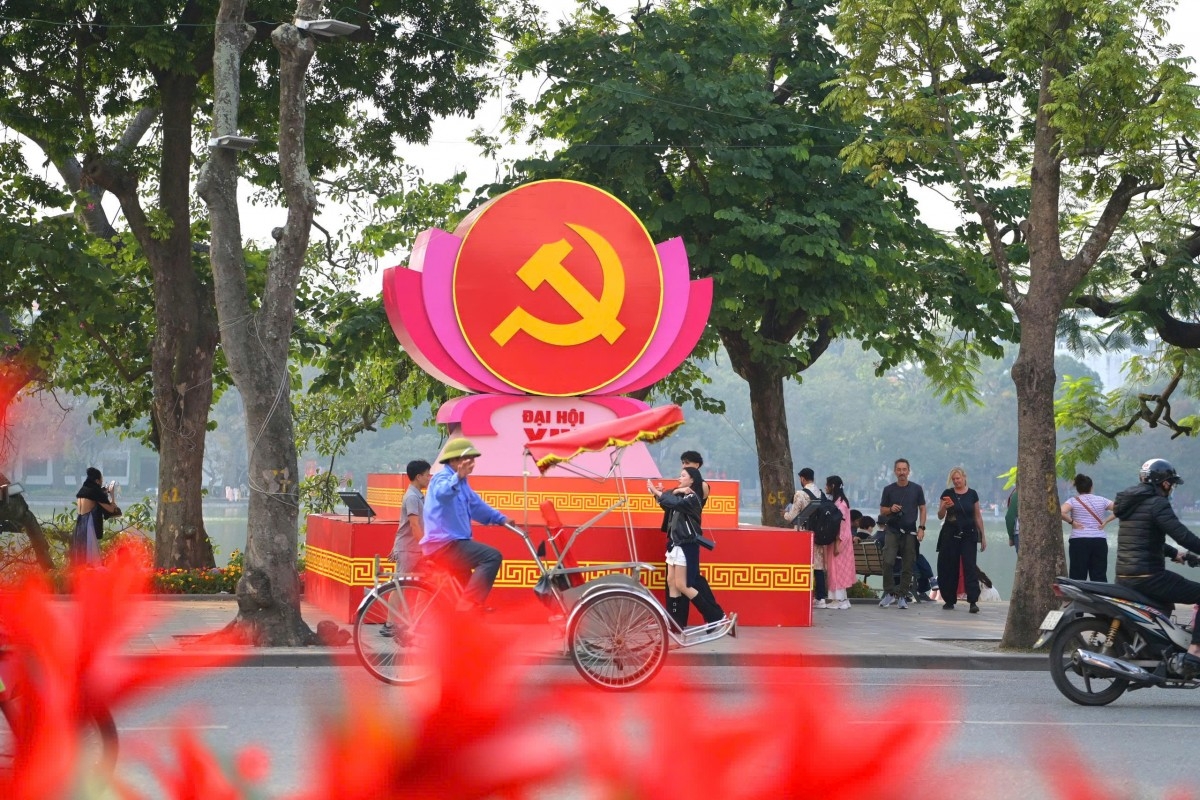 Thu Do Ha Noi Ruc Ro Sac Do Chao Mung Dai Hoi Dai Bieu Toan Quoc Lan Thu Xiv Cua Dang 20260117171745