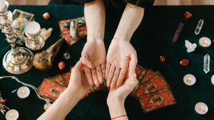 Thu Nhin Ban Tay Minh Xem Nhin Ngon Tay Biet Ngay Ban Thuoc Kieu Nguoi Nao Trong Tinh Yeu Va Cong Vi