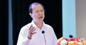 Thứ trưởng Bộ GD-ĐT: Có nơi để xã hội băn khoăn vì điểm thi Văn 9-10 rất nhiều 1 thu truong bo gd dt co noi de xa hoi ban khoan vi diem thi van 9 10 rat nhieu 1614