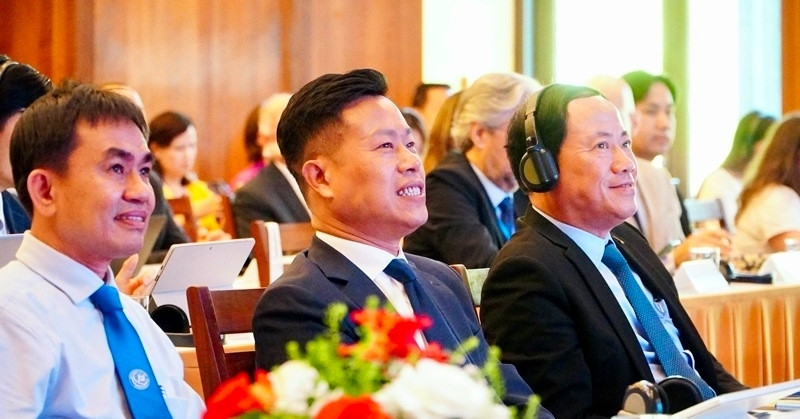 thu truong bo gd dt huong toi dao tao cong dan co kha nang doi moi sang tao 3710