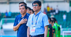 thuc hu chuyen ong vu tien thanh roi ghe nong clb ninh binh 2293