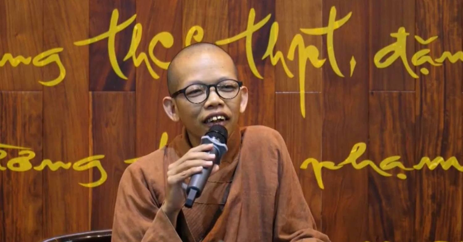 Thuong Toa Thich Minh Nhan Ong Nhuan Dat Da Xin Hoan Tuc De Ket Hon 306