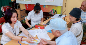 Tiep Tuc Lam Viec Sau Khi Du Tuoi Nghi Huu Nguoi Lao Dong Duoc Loi Kep 1803