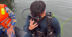 tim thay mot nan nhan vu lat tau cho 23 khach tren ho thac ba 401