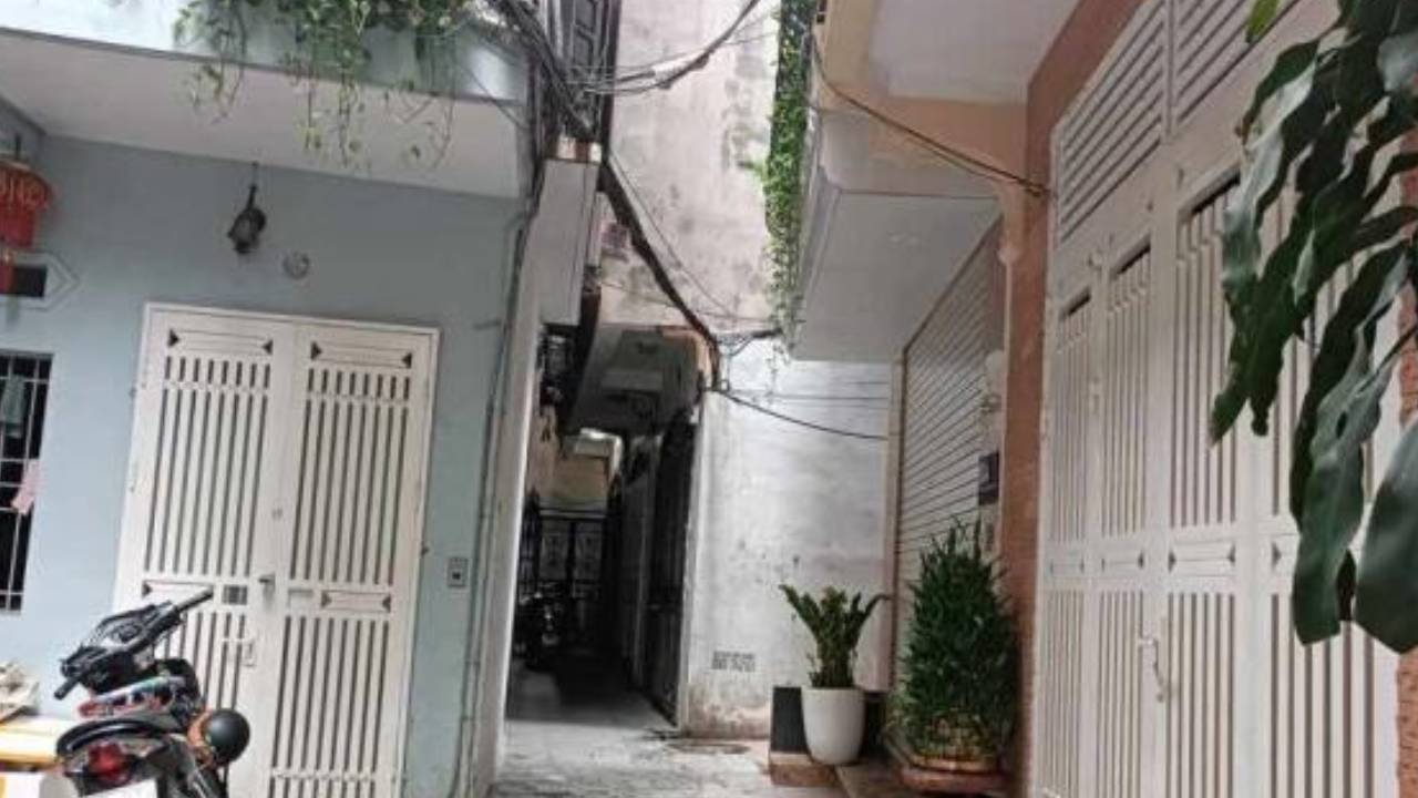 To Tien Canh Bao Tam Xung Truoc Cua Mat Ca Nguoi Lan Cua Chuyen Gia Phong Thuy Giai Thich Ro Y Nghia