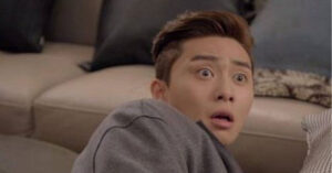 Toi Choang Vang Thay Vo Quy Sup Duoi Chan Chi Osin Tay Cam 30 Trieu De Mua Chuoc Mot Su That Kinh Ho