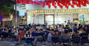 tphcm hang loat quan an chiem via he long duong suot thoi gian dai 2458