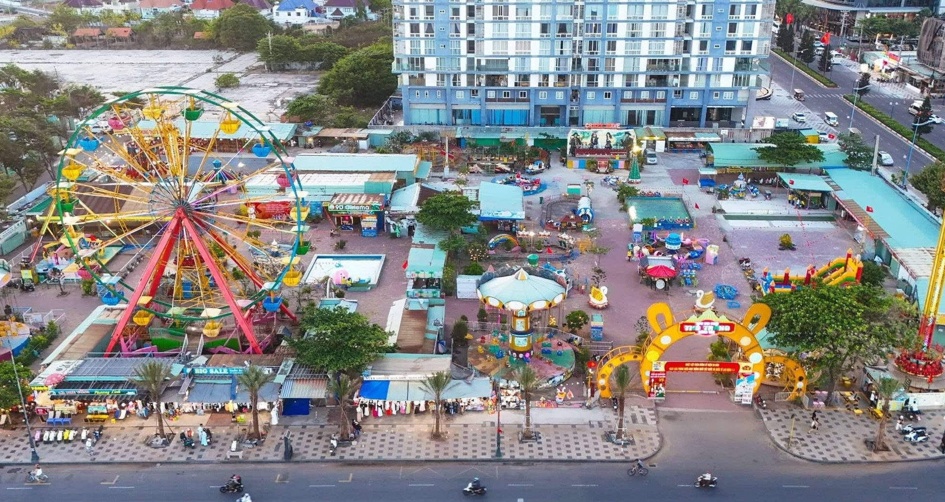 tphcm khu vui choi ngoai troi tho trang bi tuyt coi tam dung hoat dong 2919