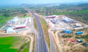 Cục Đường bộ ra “tối hậu thư” với trạm dừng nghỉ cao tốc chậm tiến độ 1 tram dung nghi1