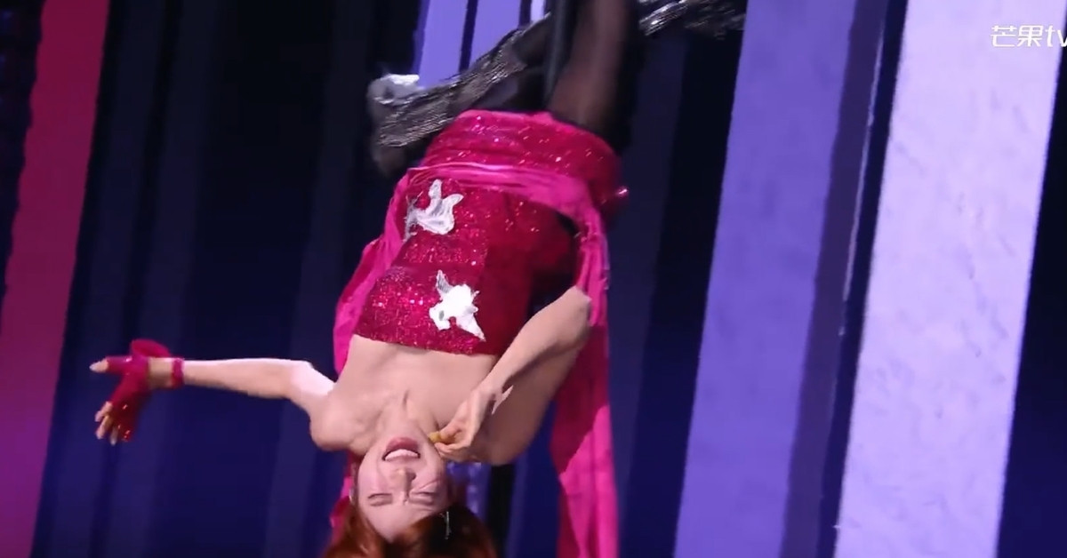 trang phap treo nguoc nguoi o dap gio 2026 danh bai nha vo dich olympic 408