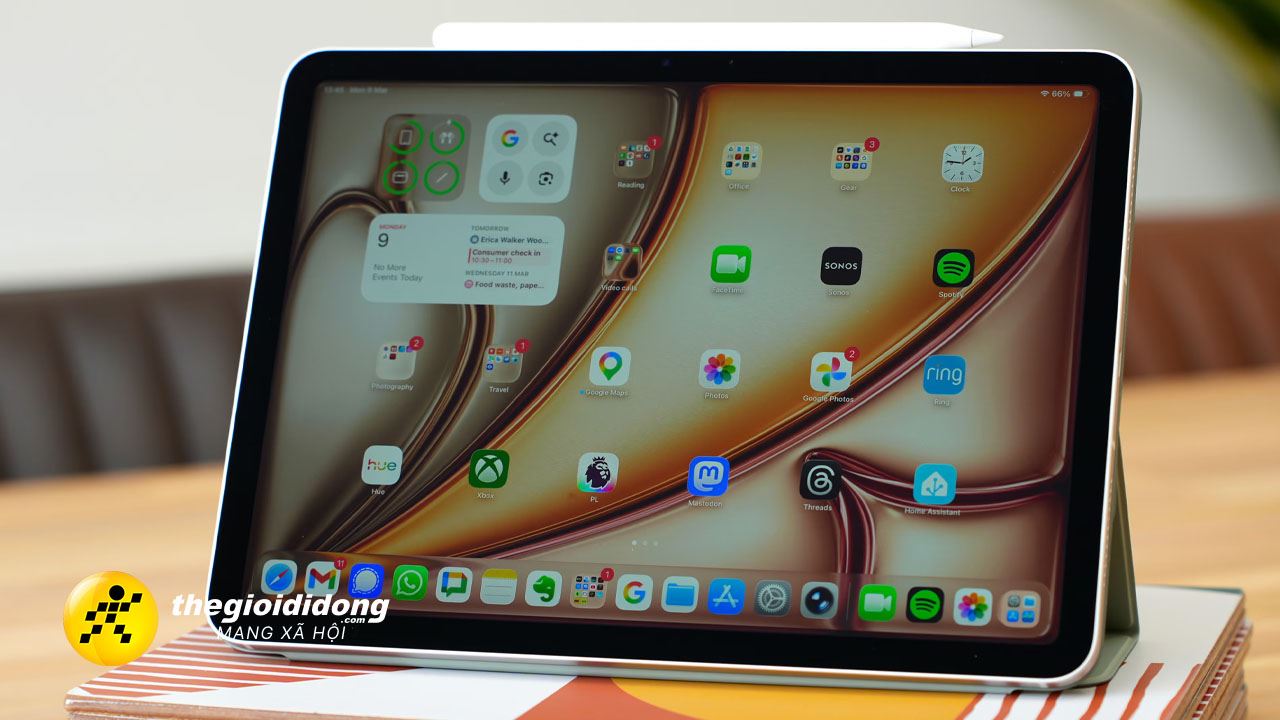 tren tay ipad air m4 1639119451727166771