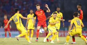 truc tiep bong da slna 0 0 ninh binh tai loc suyt ghi ban 1506