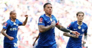 truc tiep chelsea 1 0 leeds enzo fernandez lap cong h1 1842