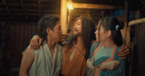 trum so va cau chuyen ve 3 chu tinh phia sau tieng cuoi 1973