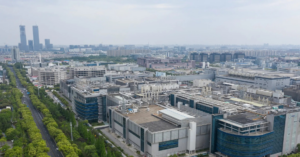 trung quoc chi 150 ty usd van chua the tu chu chip ban dan 1886