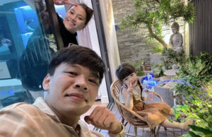 Trung Ruoi Tao Quan Lam Boc Vac Shipper Gio Sung Tuc Ben Vo Dien Vien Trong Can Chung Cu Hon 10 Ty V