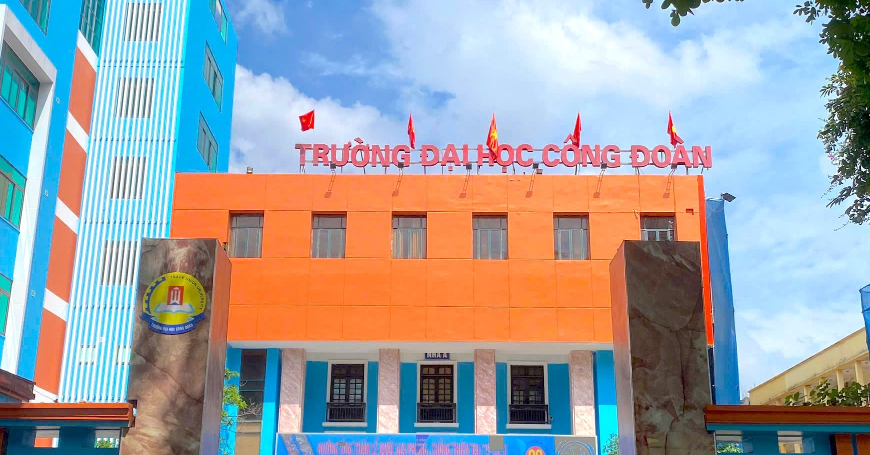 truong dai hoc nhan trach nhiem vu yeu cau thi chuan dau ra sat ngay tot nghiep 587