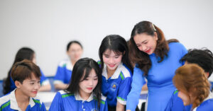 truong dh van hien xet tuyen hoc ba linh hoat cong bo hoc bong hap dan 697