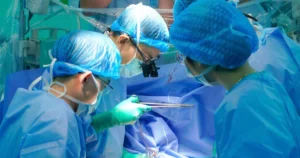 truong e kip ghep tim cung e kip tap trung cao do phoi hop chat che trong tung thao tac de thuc hien