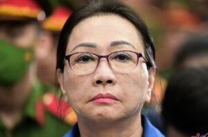 Hai túi Hermès bạch tạng của bà Trương Mỹ Lan được định giá gần 4 tỷ đồng 4 truongmylan 2600