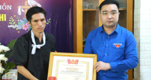 truy tang huy hieu tuoi tre dung cam cho nu sinh tu vong khi cuu ban duoi nuoc 1895