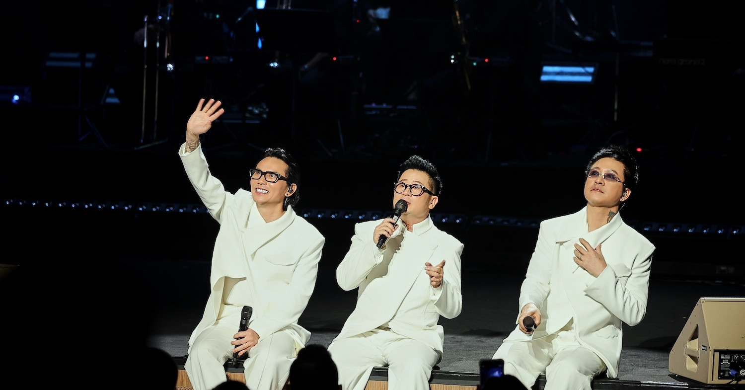 tu dua le quyen tiet lo dieu khong ngo trong concert ban ghi nho 903