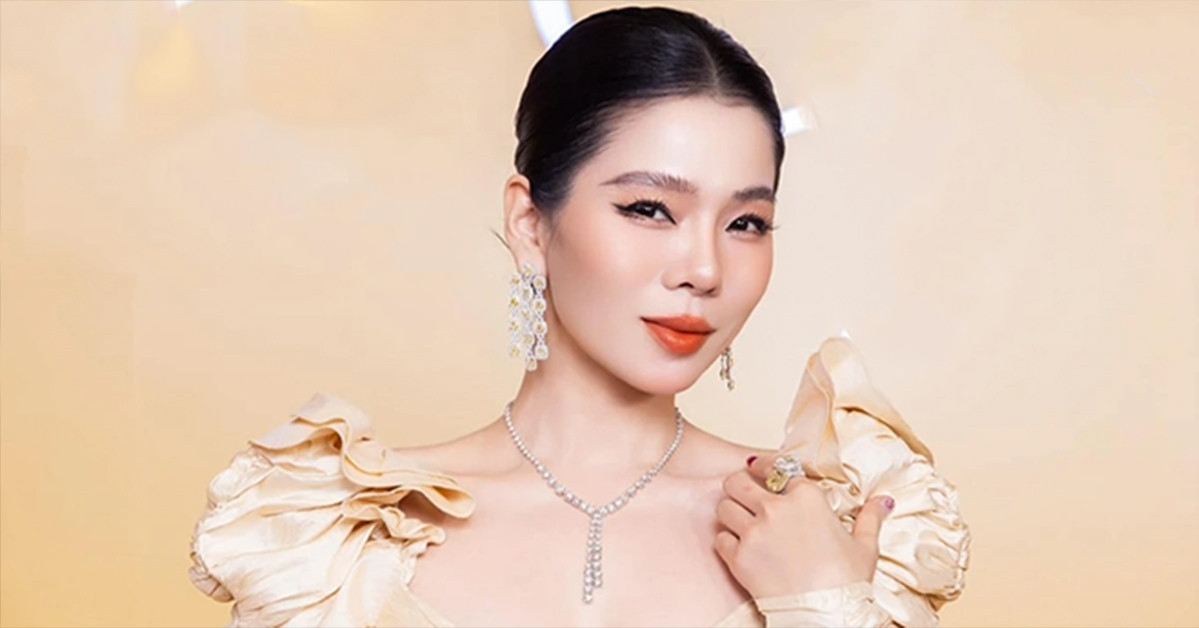 Tu On Ao Cua Le Quyen So Van Hoa De Nghi Nghe Si Ung Xu Van Minh Voi Khan Gia D952722Fd4174158Bc2688