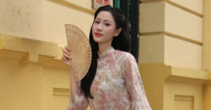 Tuyển thủ bóng chuyền nữ Việt Nam rộn ràng khoe sắc ngày Tết 2 tuyen thu bong chuyen nu viet nam ron rang khoe sac ngay tet 2225