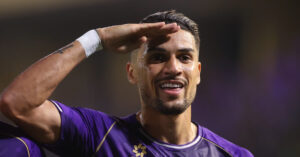 Tuyen Viet Nam Dau Malaysia Hoang Hen Thay Xuan Son Ghi Ban 1784