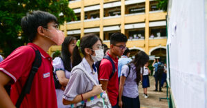 Tỷ lệ chọi lớp 10 ở TPHCM 2 năm gần đây biến động ra sao? 1 ty le choi lop 10 o tphcm 2 nam gan day bien dong ra sao 2075