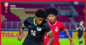 u17 singapore suyt gay bat ngo truoc u17 australia 3180