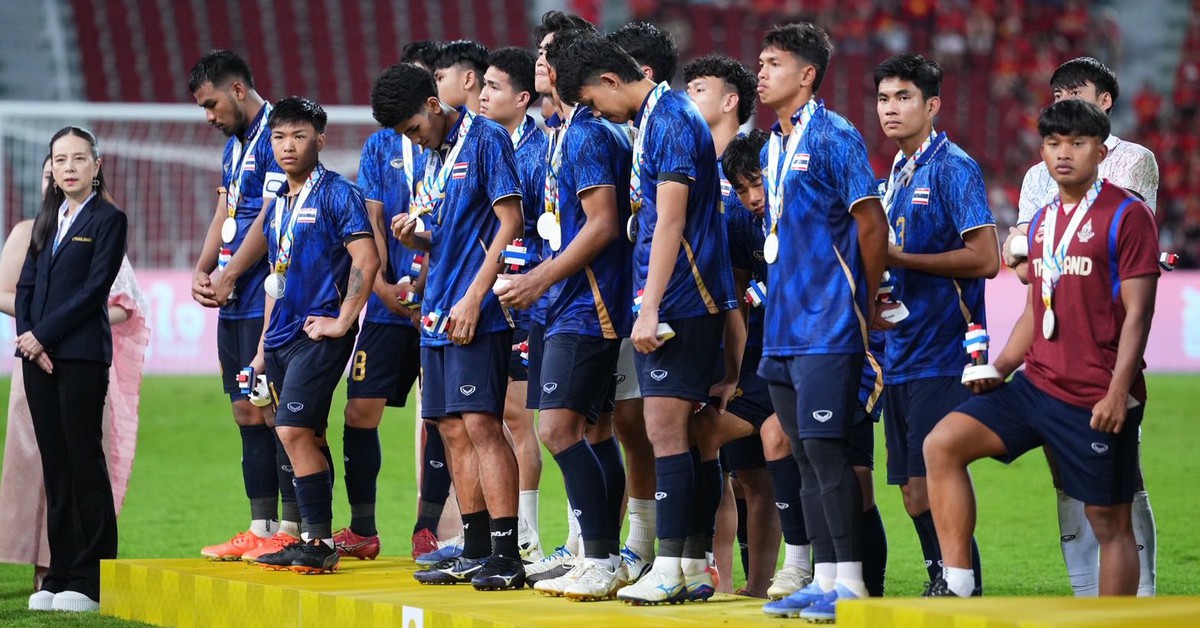 U22Thailand2312A 17664985829511533293093 118 0 938 1567 Crop 17664988411531990892027