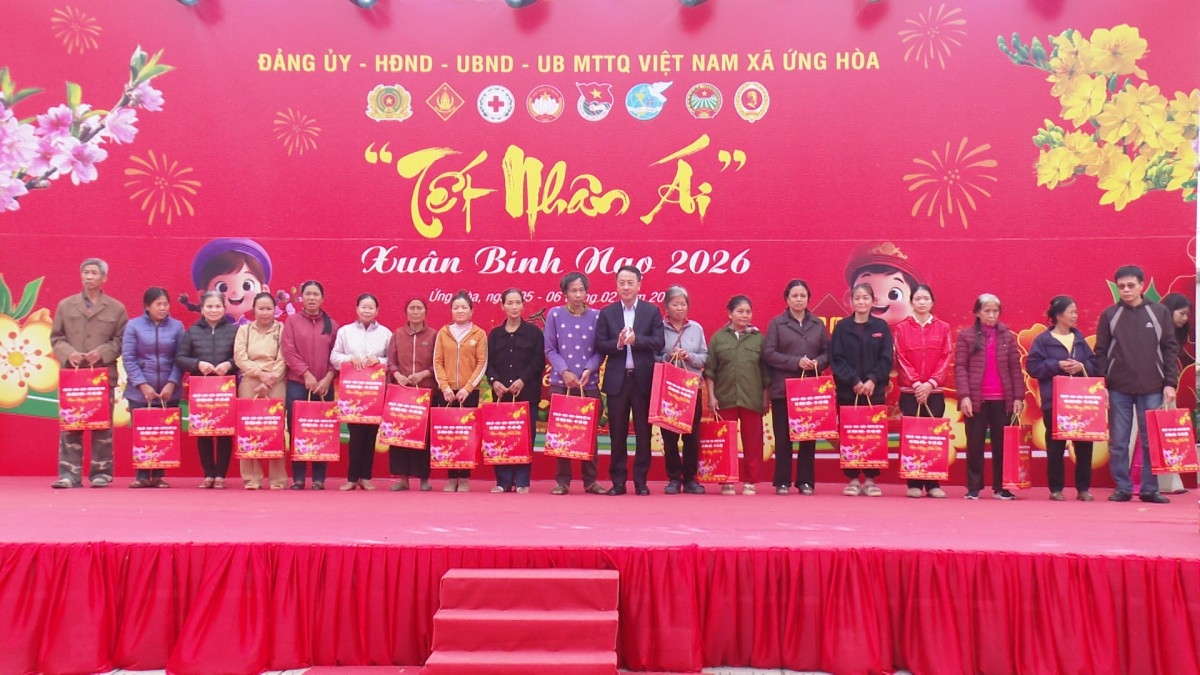 Ung Hoa Ron Rang Cac Hoat Dong Van Hoa An Sinh Xa Hoi Mung Xuan Binh Ngo 20260206174114