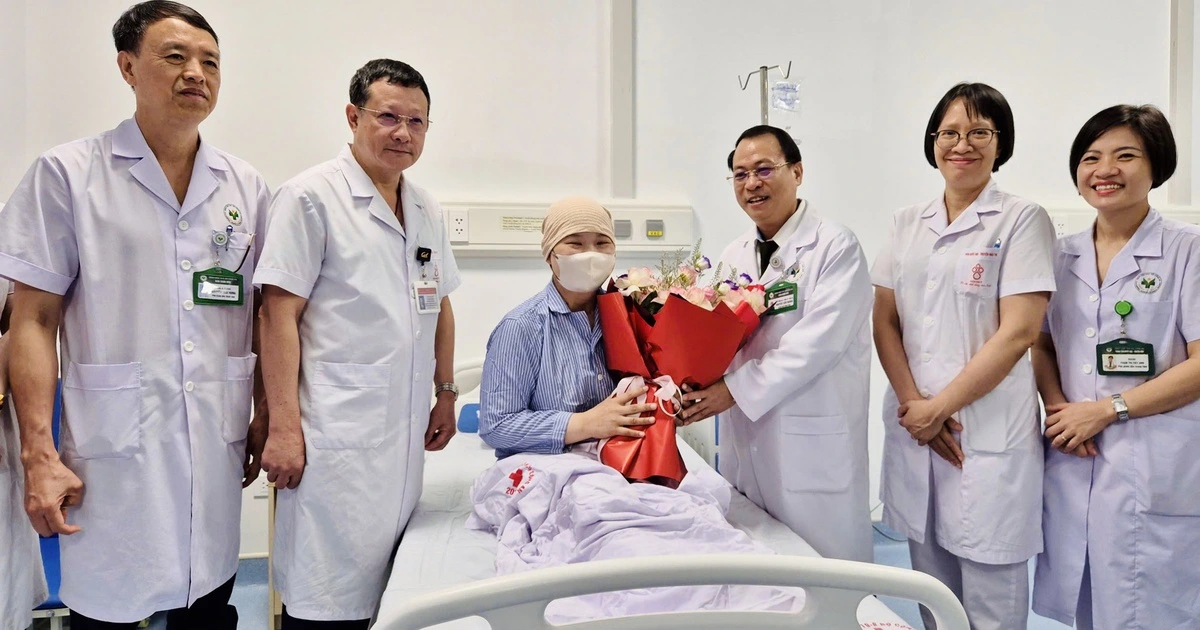 ung thu ghep te bao goc 17779746273771981192794 52 0 1302 2000 crop 17779746357961482107511