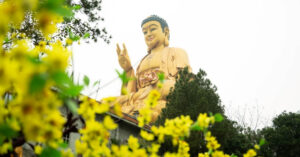 Van Khan Giao Thua O Chua Tet Binh Ngo 2026 119