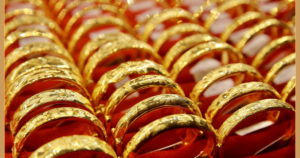 Vang 650 La Vang Gi 1767317679481395435512 15 0 640 1000 Crop 17673176908361529432048