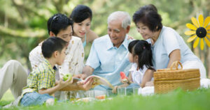 Ve Gia Moi Tham Co Tien Co Suc Khoe Van Khong Bang Song Cung Con Chau 19908316C3Fd4B29A7D87F52Ace9F5