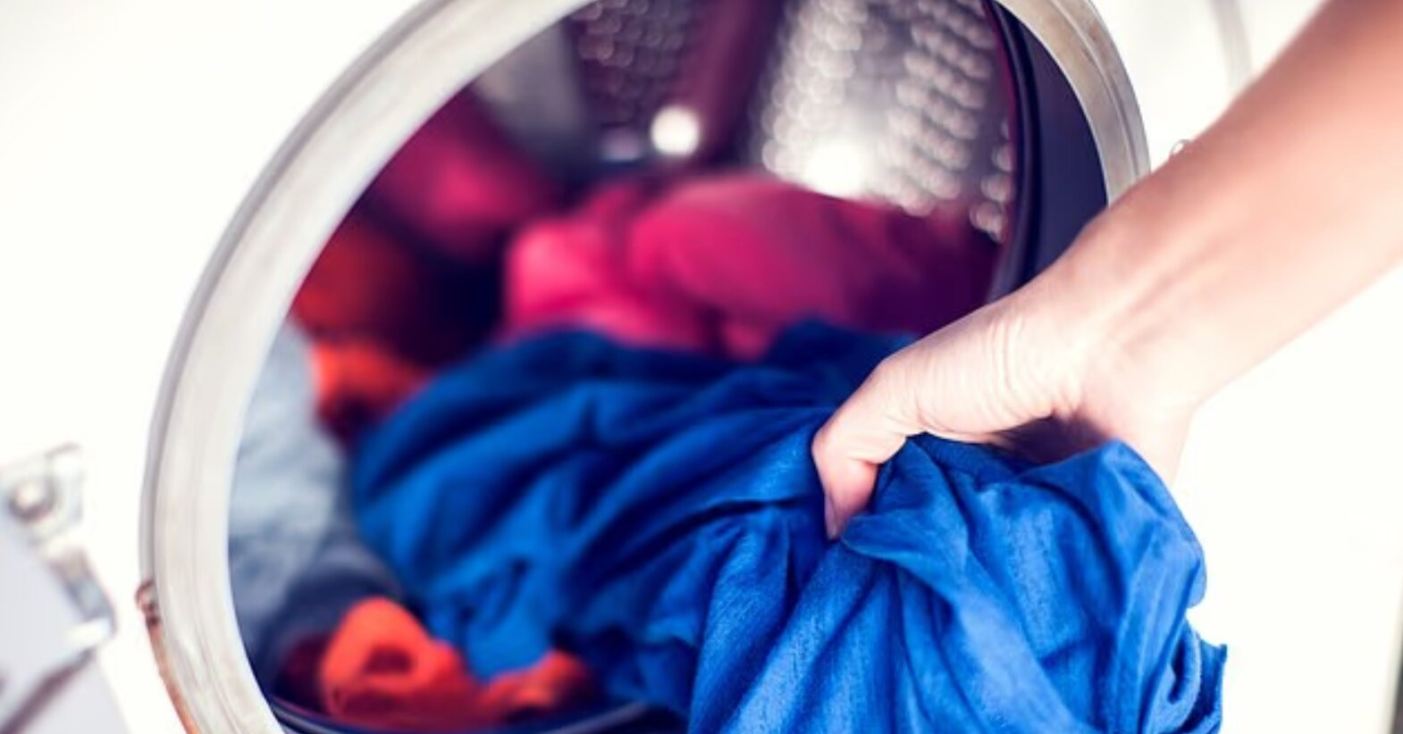 Vi Sao Di Tap Gym Ve Quan Ao Uot Dam Mo Hoi Khong Nen Cho Ngay Vao May Giat 835