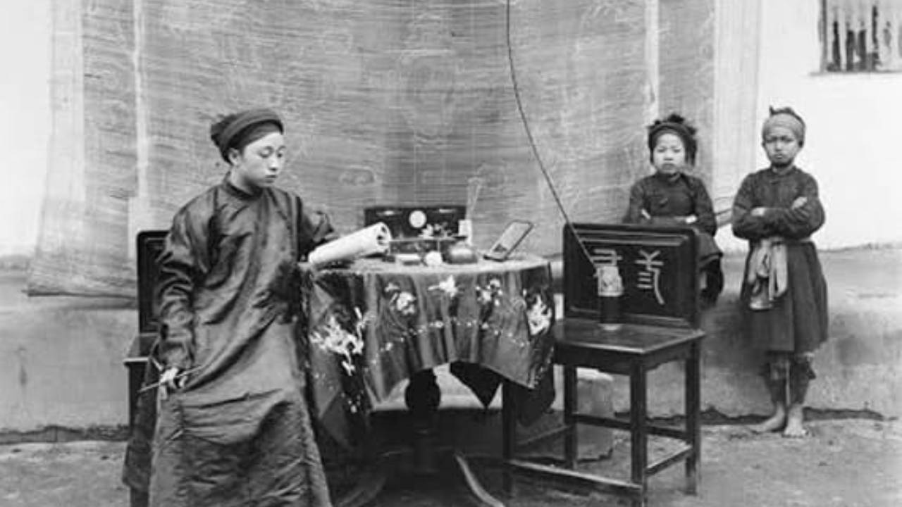 vi sao nguoi xua thuong dat ten dem con trai la van con gai la thi 152826