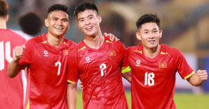 Video bàn thắng Việt Nam 3-0 Bangladesh: Chiến thắng dễ dàng 1 video ban thang viet nam 3 0 bangladesh chien thang de dang 3272