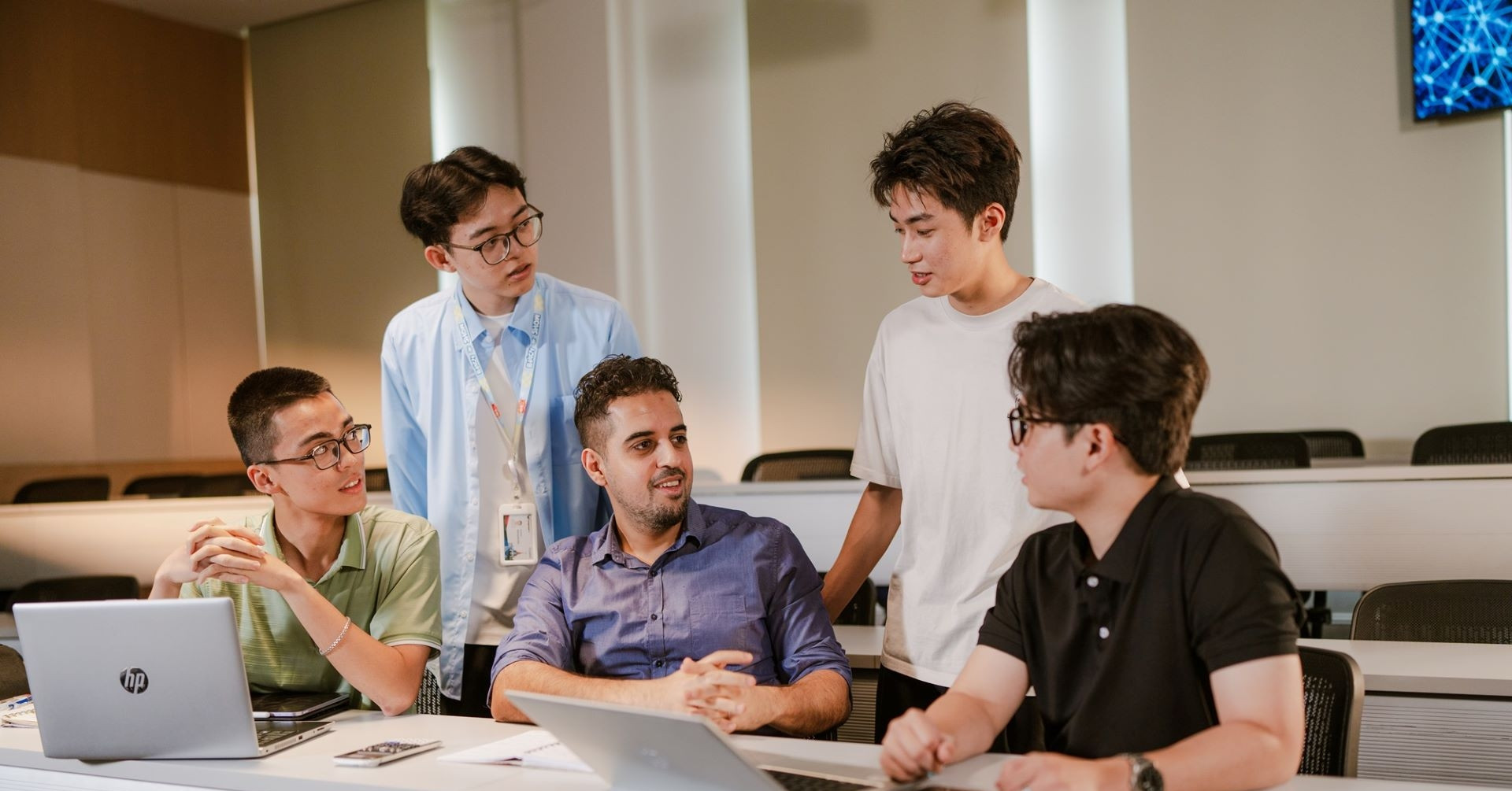 vinuni khai giang khoa dau tien chuong trinh dao tao nhan tai ai thuc chien 1773