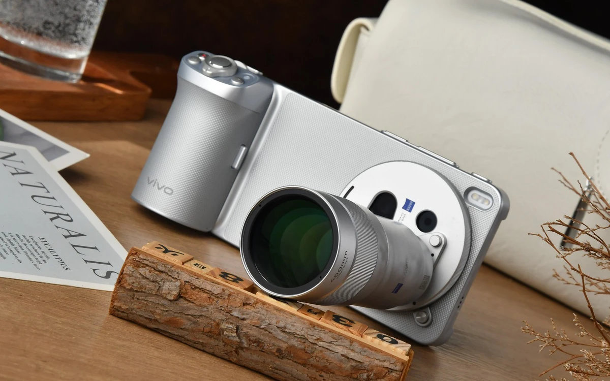 vivo x300 ultra zol 5 17748799928761223990053 155 0 1155 1600 crop 1774880158440188775463