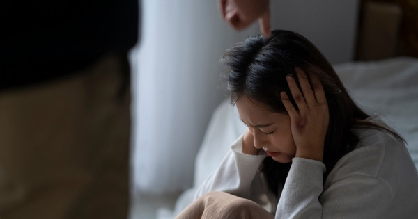 Vo Sot 39 Do Va Loi Noi Cay Nghiet Cua Chong Khien Co Lap Tuc Muon Ly Hon 2Ef8C050C2264E6897A97E102B