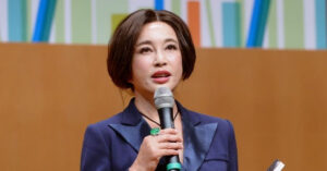 vo tac thien luu hieu khanh phan no tin don chet duoi do chau trai lan truyen 3145