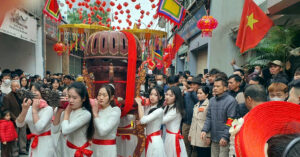 Vo Tinh Lot Vao Anh Su Kien Dong Nguoi Ca Nhan Co Quyen Yeu Cau Go Bo 2345